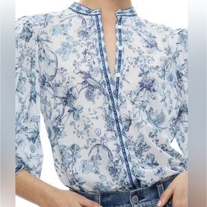 Alice + Olivia Blouson Sleeve Top size S